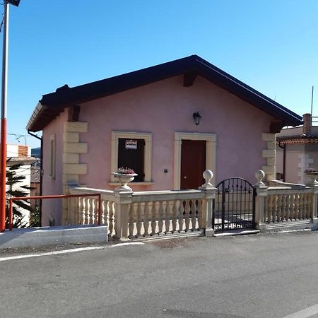 Il Murales Montegiordano Exteriör bild